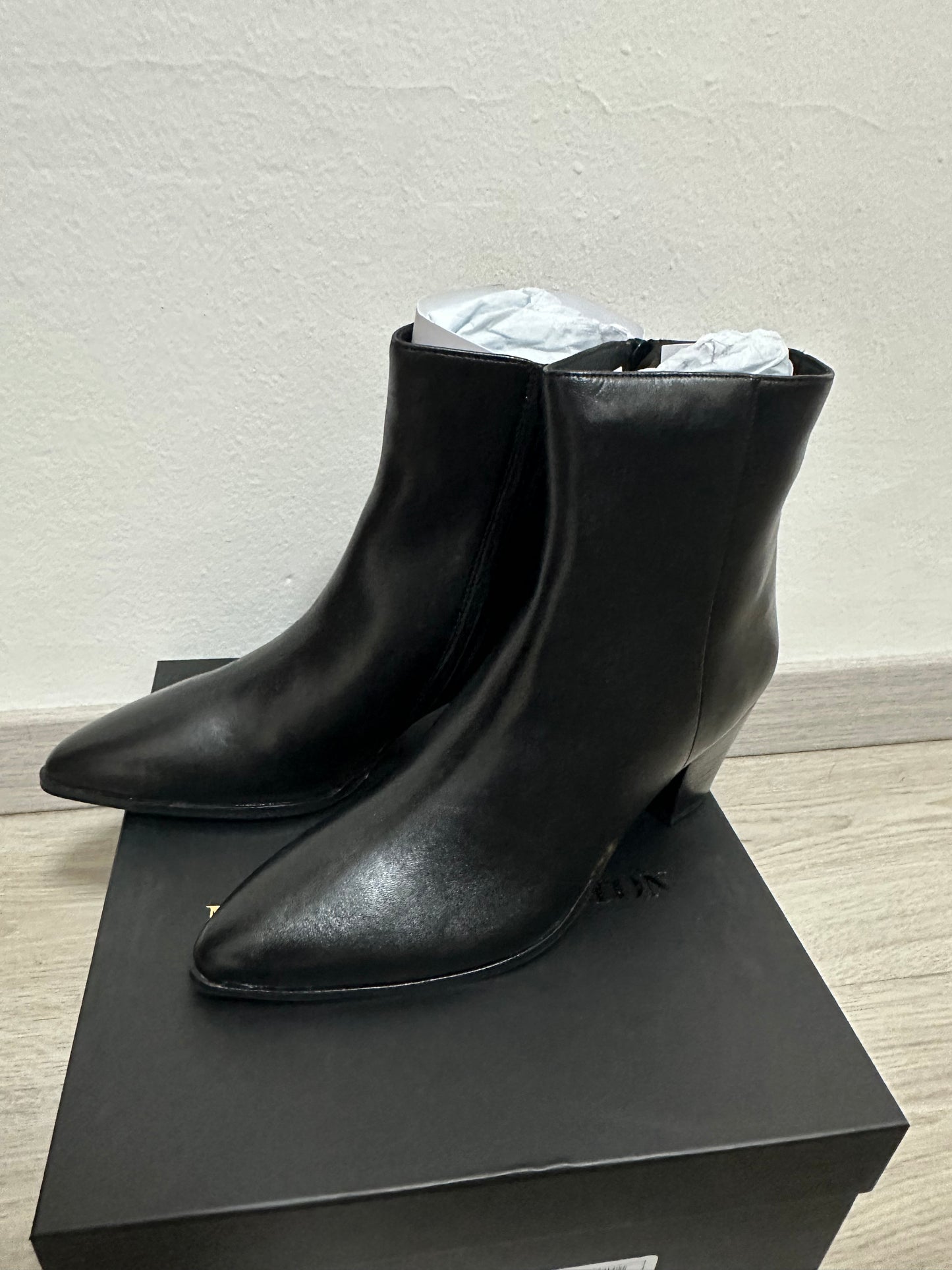 Finja 1 Boots