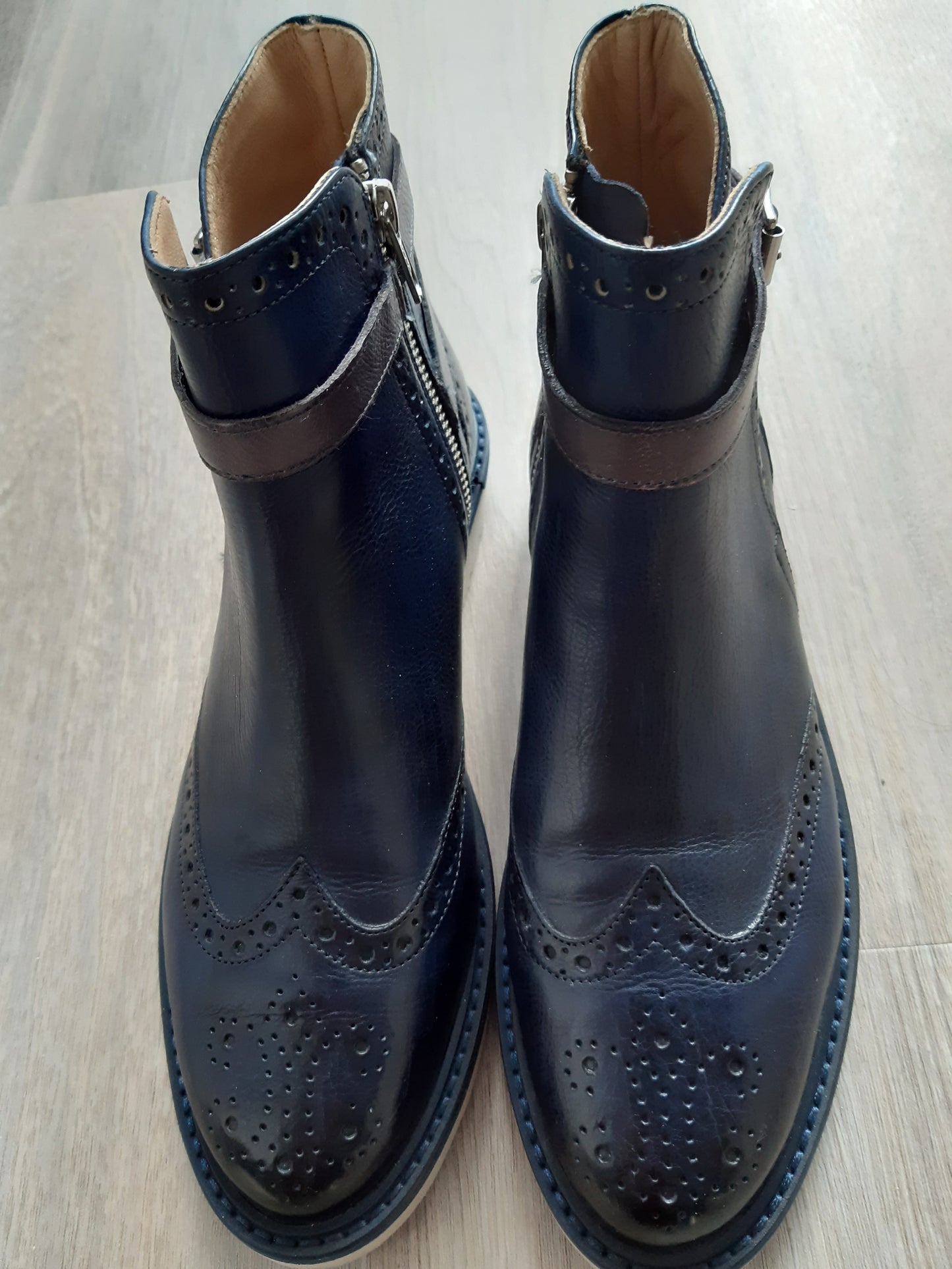Ankle boots