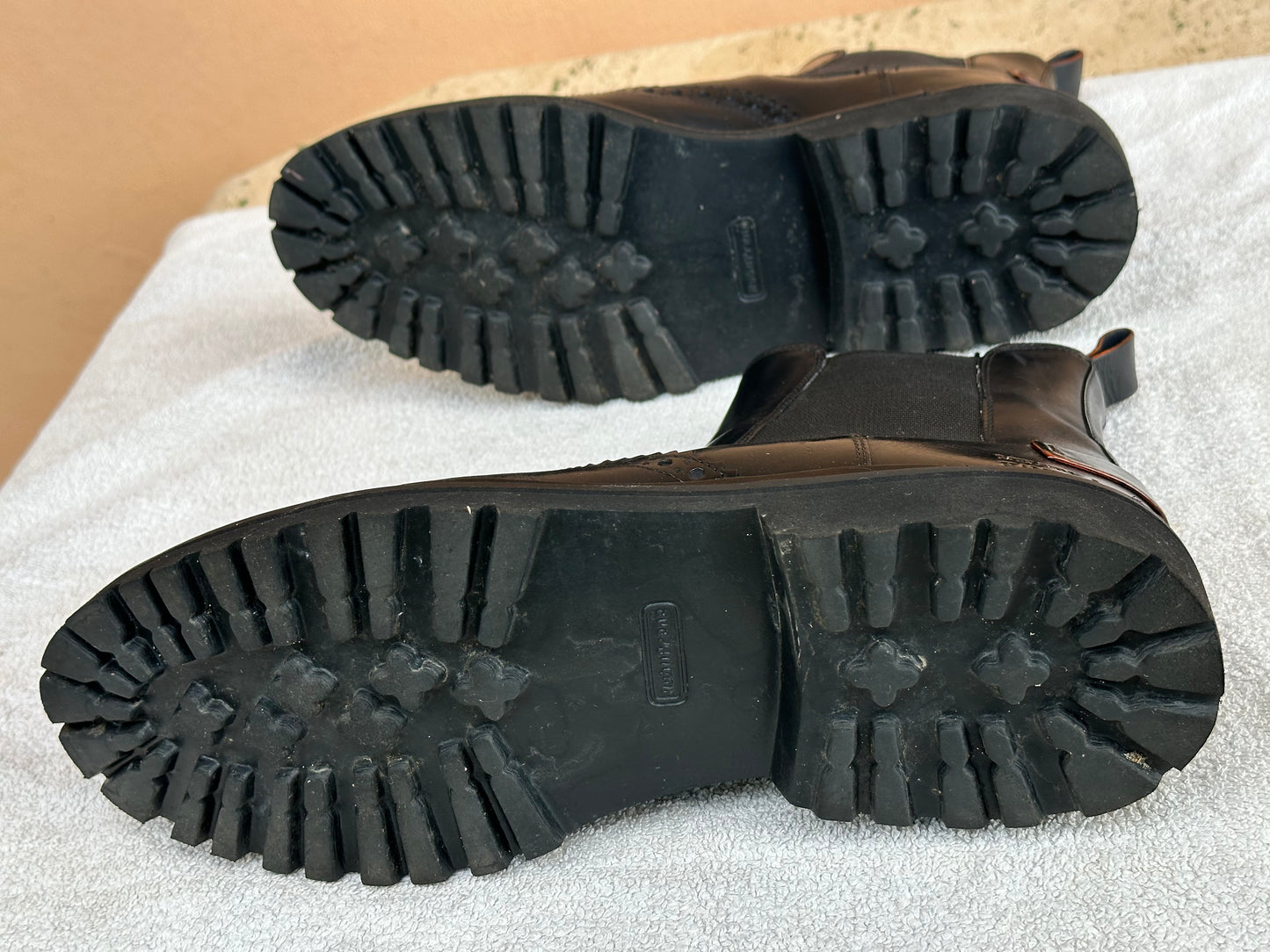 Bottes cheville noires Pierce 26