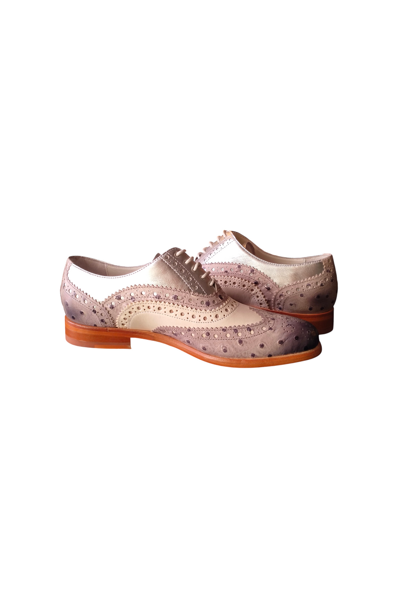 Chaussures derby femme modèle Selina 90 Vegas Ostrich Pepper à lacets