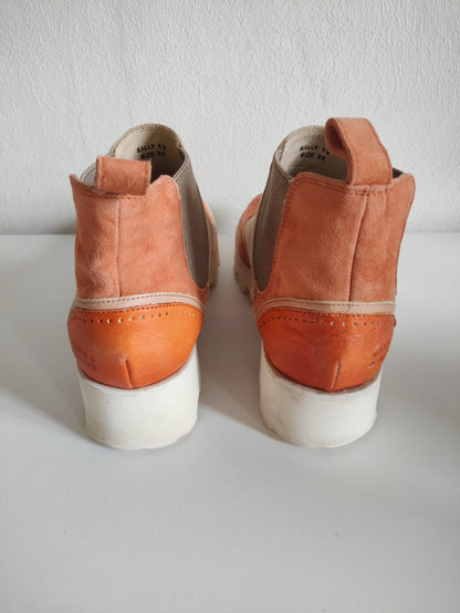 second_hand