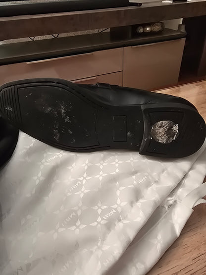 Shoes in very good condition for sale