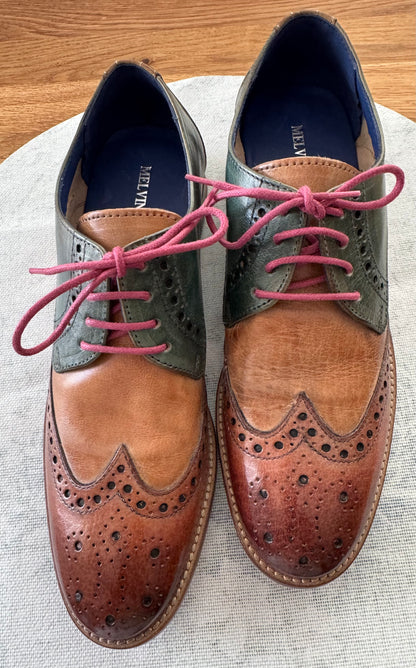 Ungetragene Derby Schuhe Gr. 38