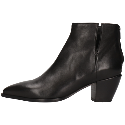 Finja 1 Boots