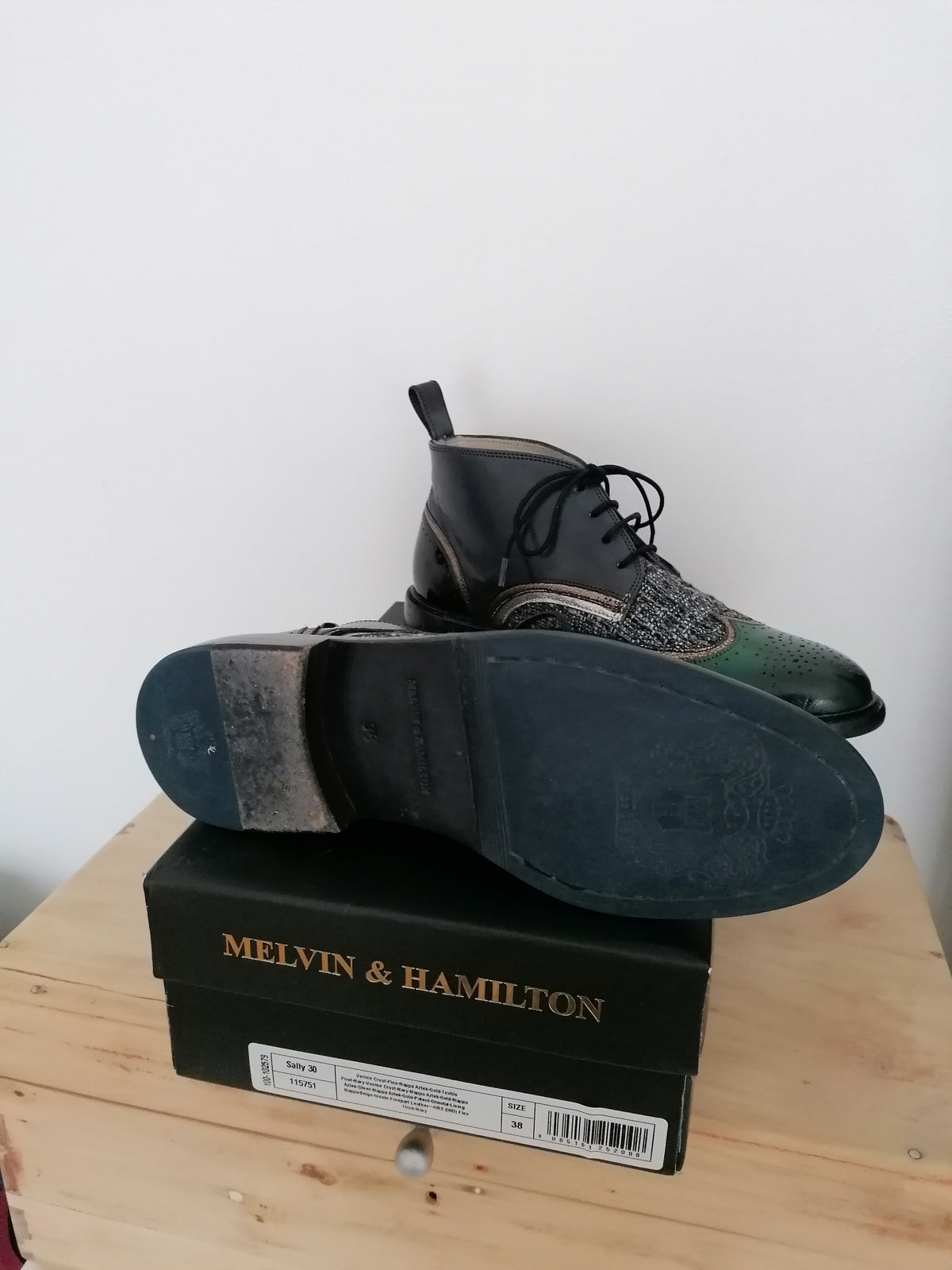 Sally 30