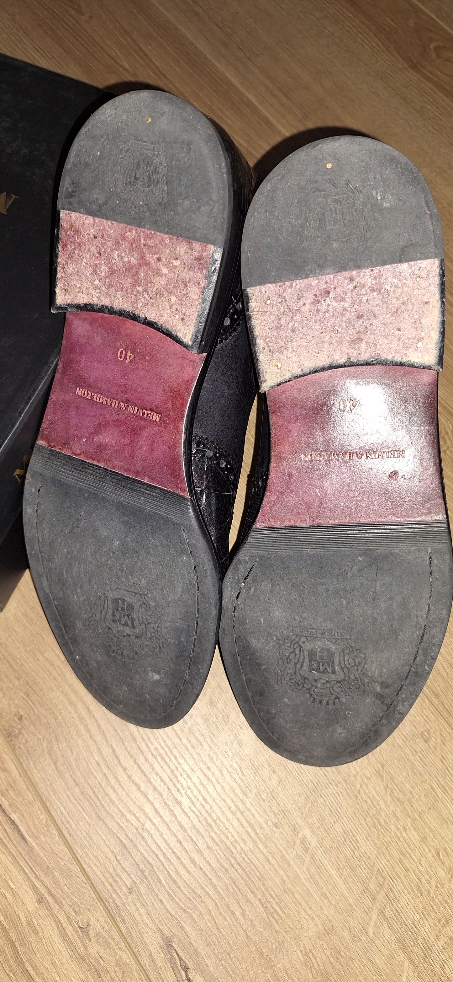 Schwarze Stiefeletten + Zebrapartie