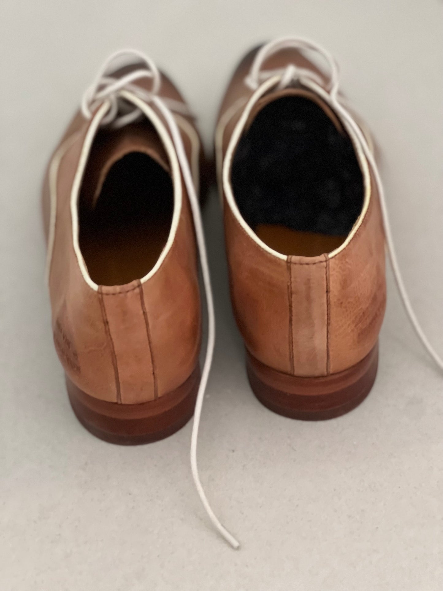 Brown derbies