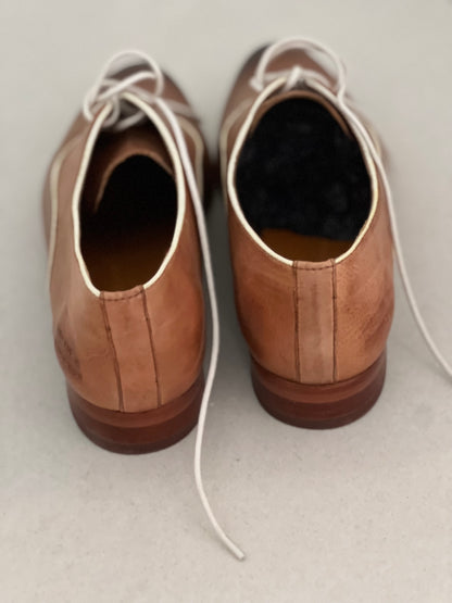 Brown derbies