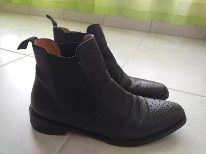 Black ankle boots