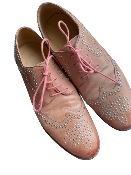 Pink derbies