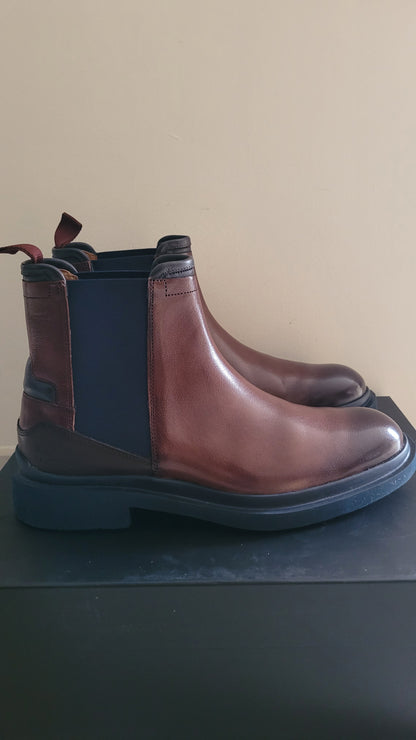 Fast neue Stiefeletten in Braun, Größe 41