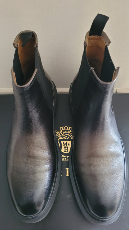 RON 5 ankle boots in Olive color, size 41