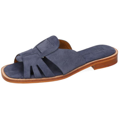 Everly 4