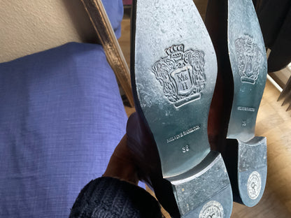 Selling brand new ankle boots (never worn) brown size 36