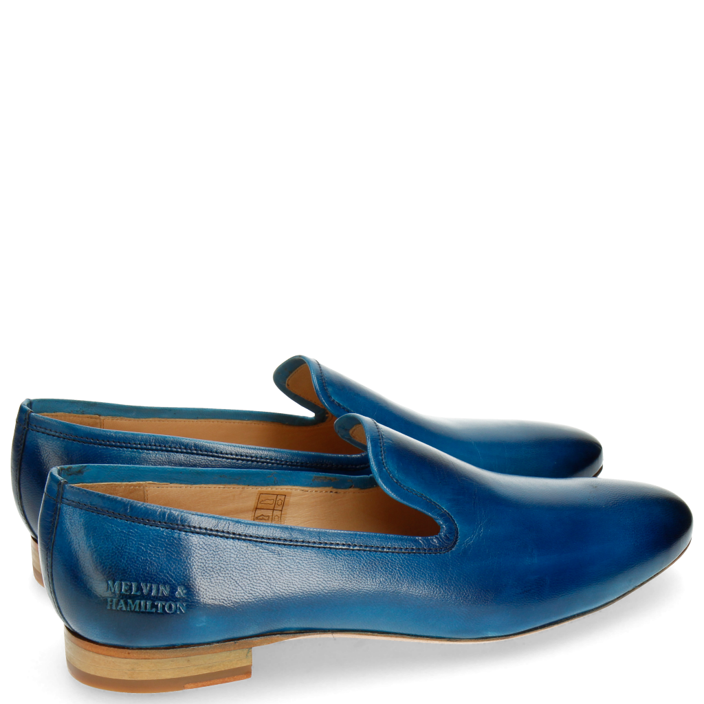 Claire 6