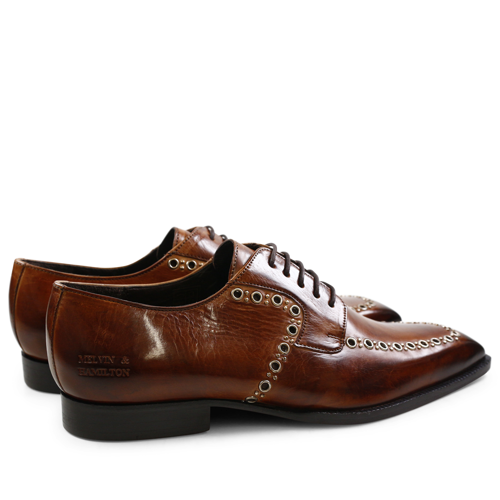 Woody 8